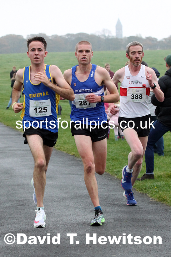 Senior Mens and Womens 2021 Heaton Memorial 10k Road Race, Town Moor, Newcastle. Photo: David T. Hewitson/Sports for All Pics